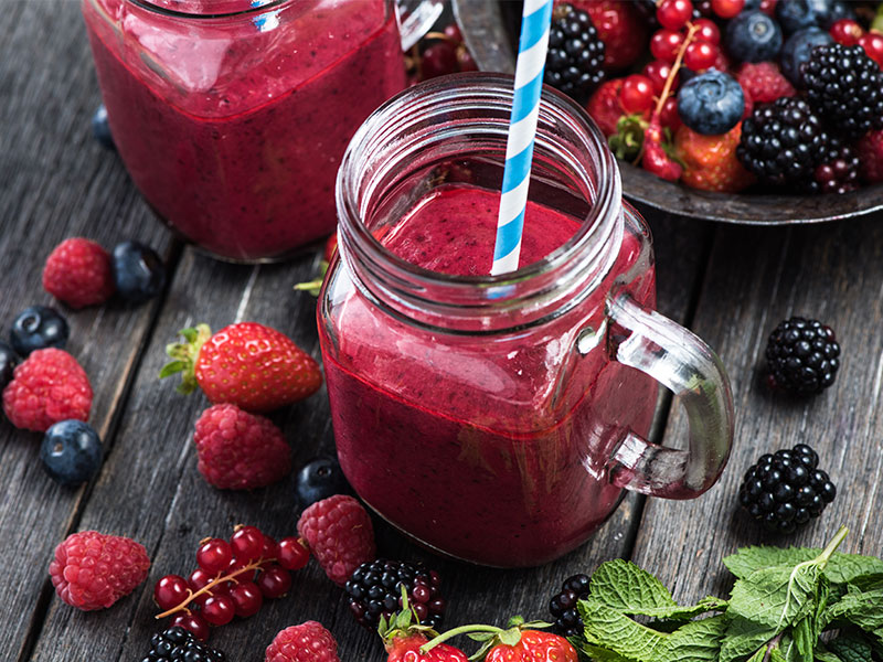 Blaubeeren, Himbeeren, Erdbeeren & Co. sind mega Antioxidantien-Kraftpakete,