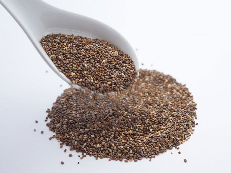 Ballaststoff-Quelle für Protein-Riegel: Chia-Samen