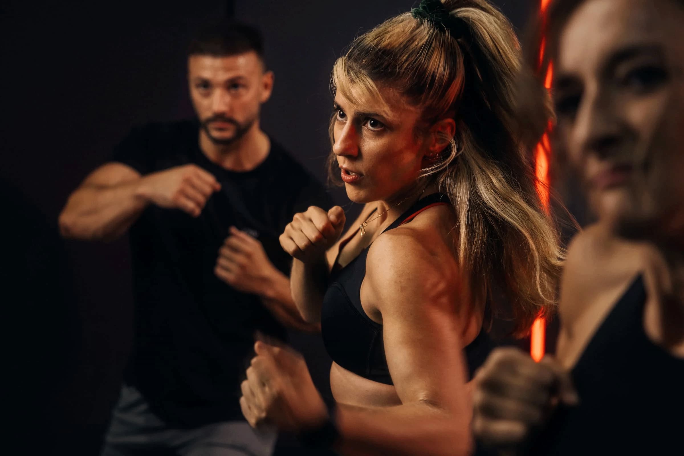Beim Boxen aber auch verschiedenen Martial Arts wird der Medizinball ebenfalls oft genutzt. 