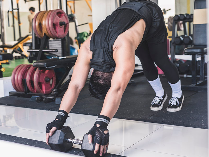 Bei den Peak Push ups formt sich dein Körper zu einem V. 