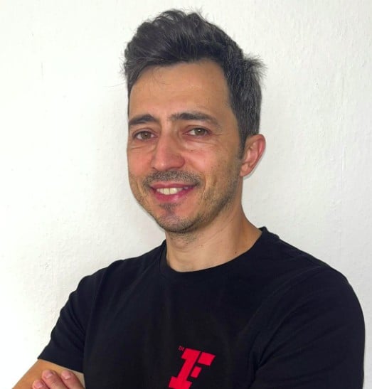 trainer photo