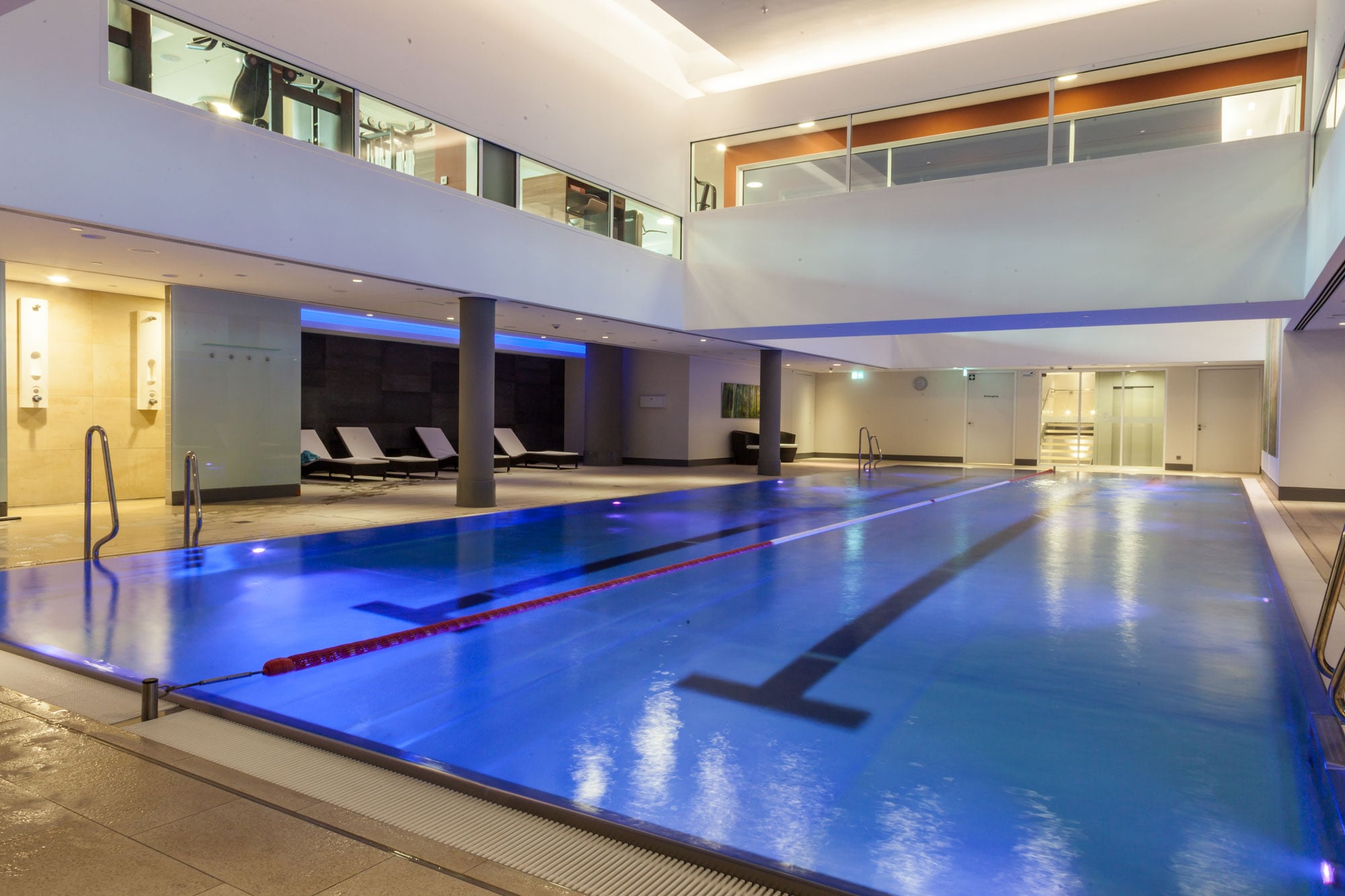 Fitness First Köln Mediapark - Pool