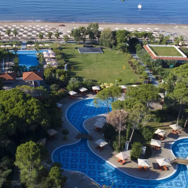 Poolanlage im Ali Bey Resort Sorgun